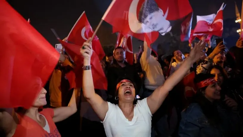 Туркийн орон нутгийн сонгуульд сөрөг хүчин ялалт байгууллаа 