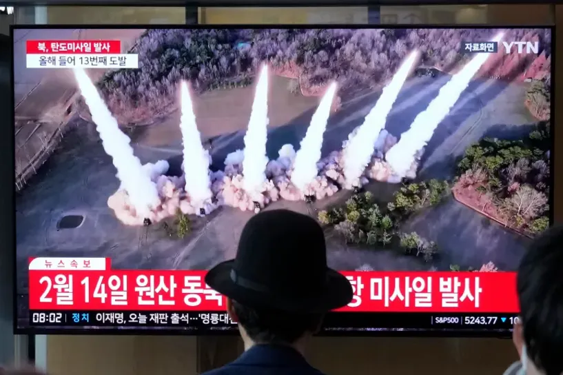 Умард Солонгос дахин баллистик пуужин харвалаа