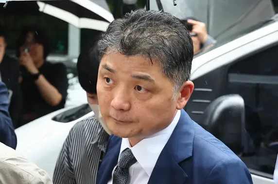 Өмнөд Солонгосын Какао корпорацын үүсгэн байгуулагч Ким Беом Сүг баривчилжээ 